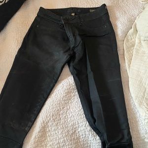 DL1961 Women’s Black Bottom Fur Jeans! 🖤